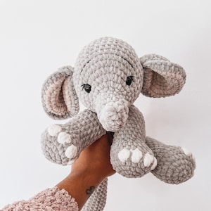 Crochet Instructions Elephant Emily Amigurumi Language: German. PDF© design by helibelle.design image 2