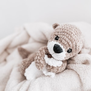 Crochet pattern Otter Bahri Amigurumi* Language: German *PDF*© design by @helibelle.design