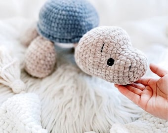 Crochet - Pattern Turtle Lino *Amigurumi* Language: German *PDF*© design by @_helibelle