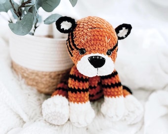 Crochet - Instructions Tiger Noah *Amigurumi* Language: German. *PDF*© design by @helibelle.design