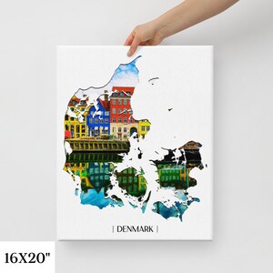 Dinamarca Impresión de lienzo estirado / Decoración de pared pastel danesa / Mapa llamativo vibrante y de alta calidad / Regalos coloridos únicos para viajeros