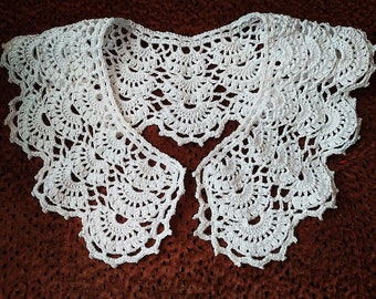 Crochet collar