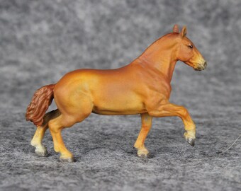 Custom Micro Mini Model Horse - Maggie Bennett pewter Jessie to Chestnut