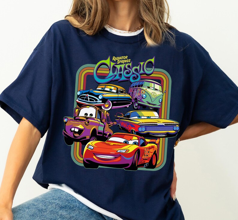 T-shirt classique Disney Cars Radiator Springs, chemise Cars Land, chemise assortie pour la famille Disneyland, t-shirt Magic Kingdom, parc à thème WDW Epcot image 3