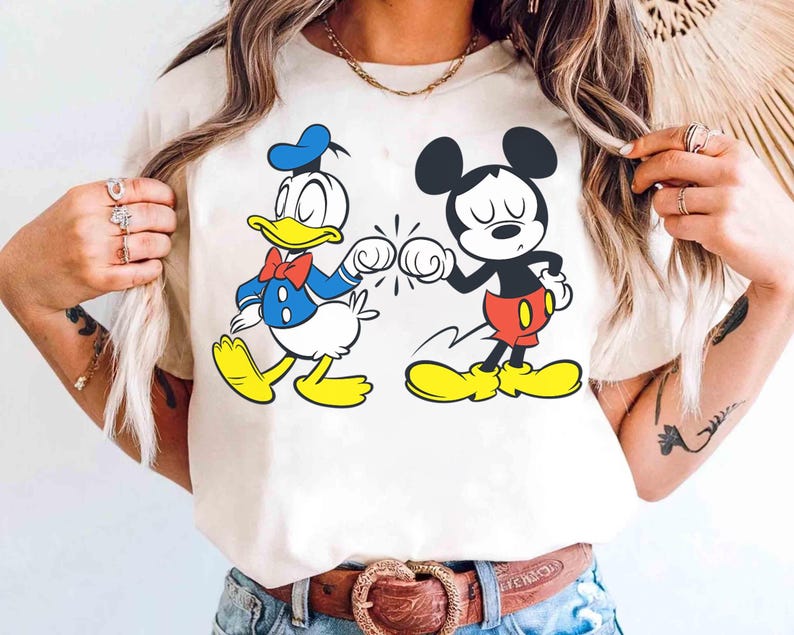 Disney Mickey Mouse et Donald Duck meilleurs amis T-shirt, cadeau voyage WDW Disneyland, chemises de famille assorties, Magic Kingdom image 2