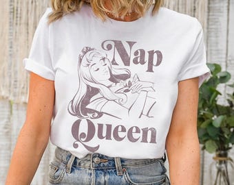 ディズニー 眠れる森の美女 オーロラ姫 お昼寝クイーン Tシャツ、プリンセス オーロラ Tシャツ、ディズニーランド ファミリー お揃いシャツ、マジックキングダム、WDW エプコット テーマパーク