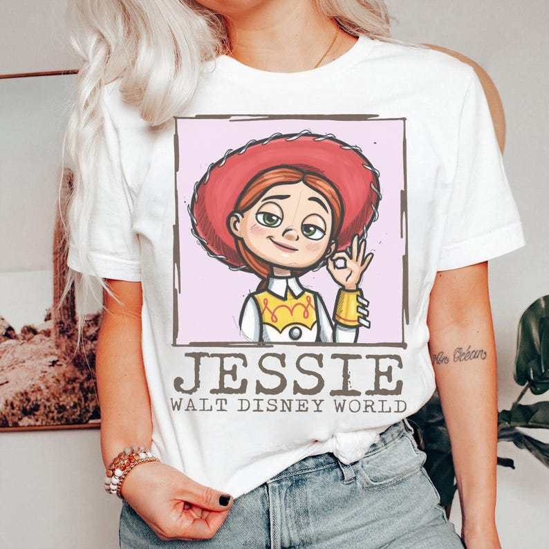 Camiseta de dibujos animados con todos los personajes de Walt Disney World, camiseta de dibujos animados de Mickey y sus amigos de Toy Story, princesa, Chip y Dale, camiseta con boceto de Disney imagen 5