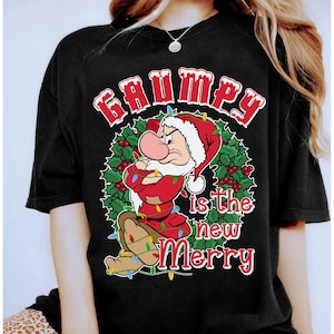 Disney rolig retro Grumpy Dwarf är den nya God Jul ljus t-shirt, Snövit och de sju dvärgarna jul t-shirt, Disneyland jul matchande t-shirt