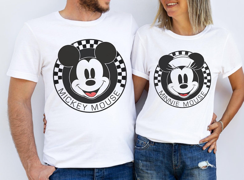 Camisetas Disney Mickey y sus amigos Mickey Mouse Minnie Mouse con estampado de cuadros y círculos, camiseta de Mickey a cuadros, camiseta para vacaciones familiares de Disney imagen 1