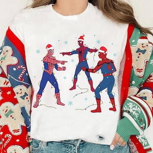 Marvel Avengers grappige meme-kerstshirt, drie Spiderman memeshirt, bijpassende shirt Spiderman familie, Marvel Party kerst familieshirt afbeelding 1