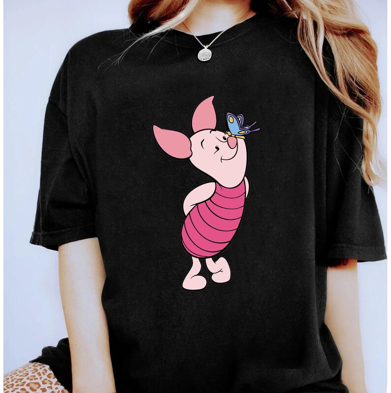 Disney Winnie the Pooh Cute Piglet With Butterfly T-shirt, Piglet ...