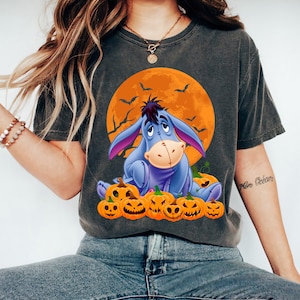 Disney Eeyore Pumpkin Shirt, Halloween Winnie The Pooh Disneyland Halloween Matching Shirt, Halloween Party Gift 2025, Disney Halloween