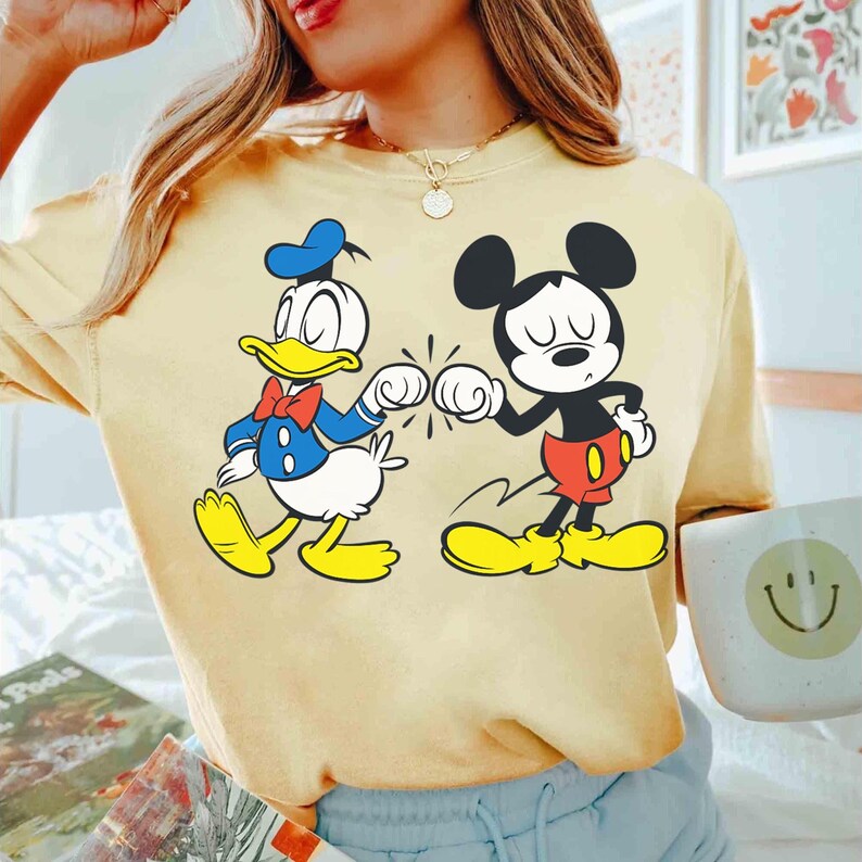 Disney Mickey Mouse et Donald Duck meilleurs amis T-shirt, cadeau voyage WDW Disneyland, chemises de famille assorties, Magic Kingdom image 4
