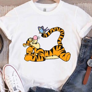 Disney Tigger mit Schmetterling Shirt, Winnie The Pooh Shirt, Disney Tigger Shirt, WWW Disneyland Passende Familie Shirt, Magic Kingdom Shirts
