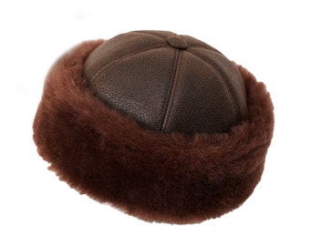 Chapeau de bonnet d’hiver en cuir noir fait à la main - Chapeau de fourrure en peau de mouton cisaillement unisexe