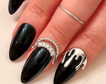 Sterling Silver Diamond Crown Fingernail Ring