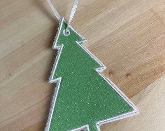 In The Hoop Christmas Tree Ornament Machine Embroidery Design, Simple ITH Tree Gift Tag, 4x4, 5x7