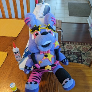 Fnaf sanshee chica plush hotsell