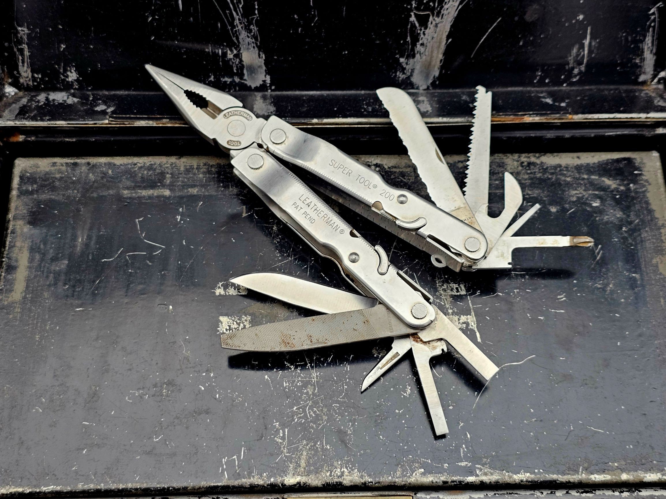 Leatherman super tool 200 for sale discount