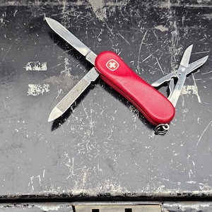 Wenger Evo 81 Esquire Vintage Discontinued 65mm Swiss Army Tool