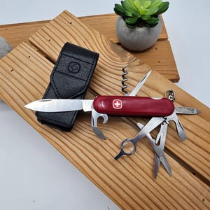 Vintage Wenger Canoe Discontinued model 85mm Swiss Army Tool