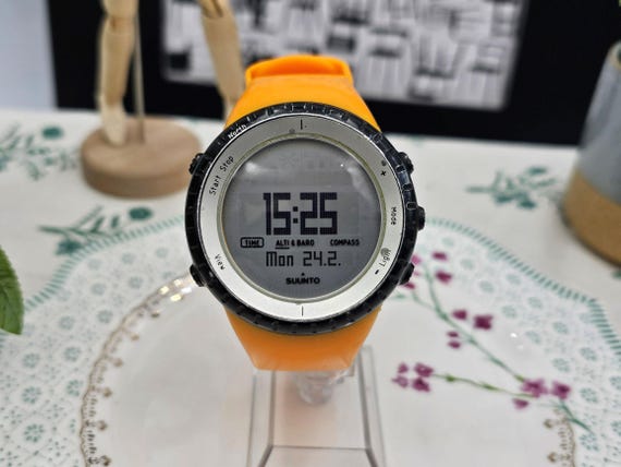Vintage Suunto Core Watch Quartz 2000s Made in Finland - Etsy Israel