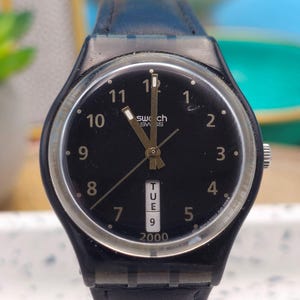 1998 Millennium 2000 Swatch Swiss Silver/Black Tones Wrist Watch