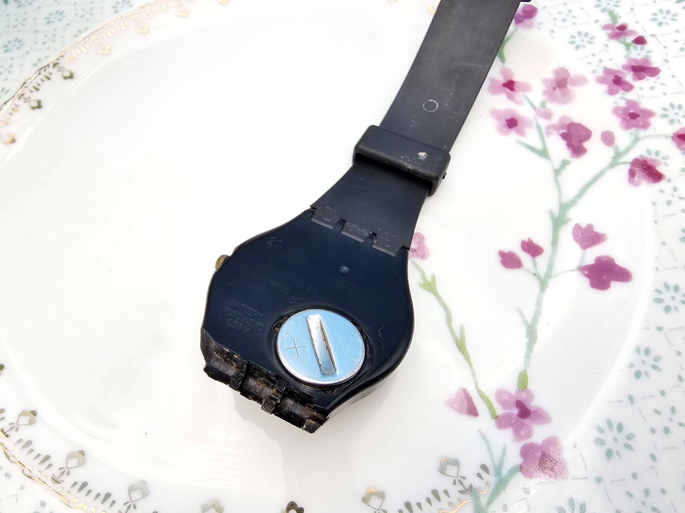 1983 First Year Prototype Swatch Swiss Watch GC700 Super 