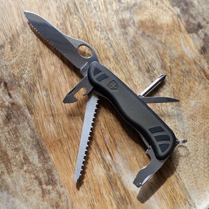 Victorinox Soldier 2010 Year Stamp 111mm Swiss Army Tool