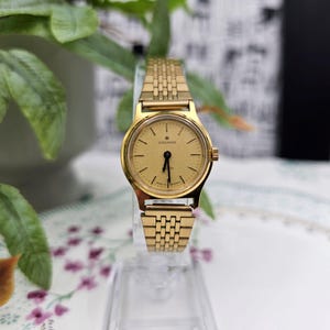 Vintage Junghans Quartz Lady&#39;s Watch German Made Gold Plated