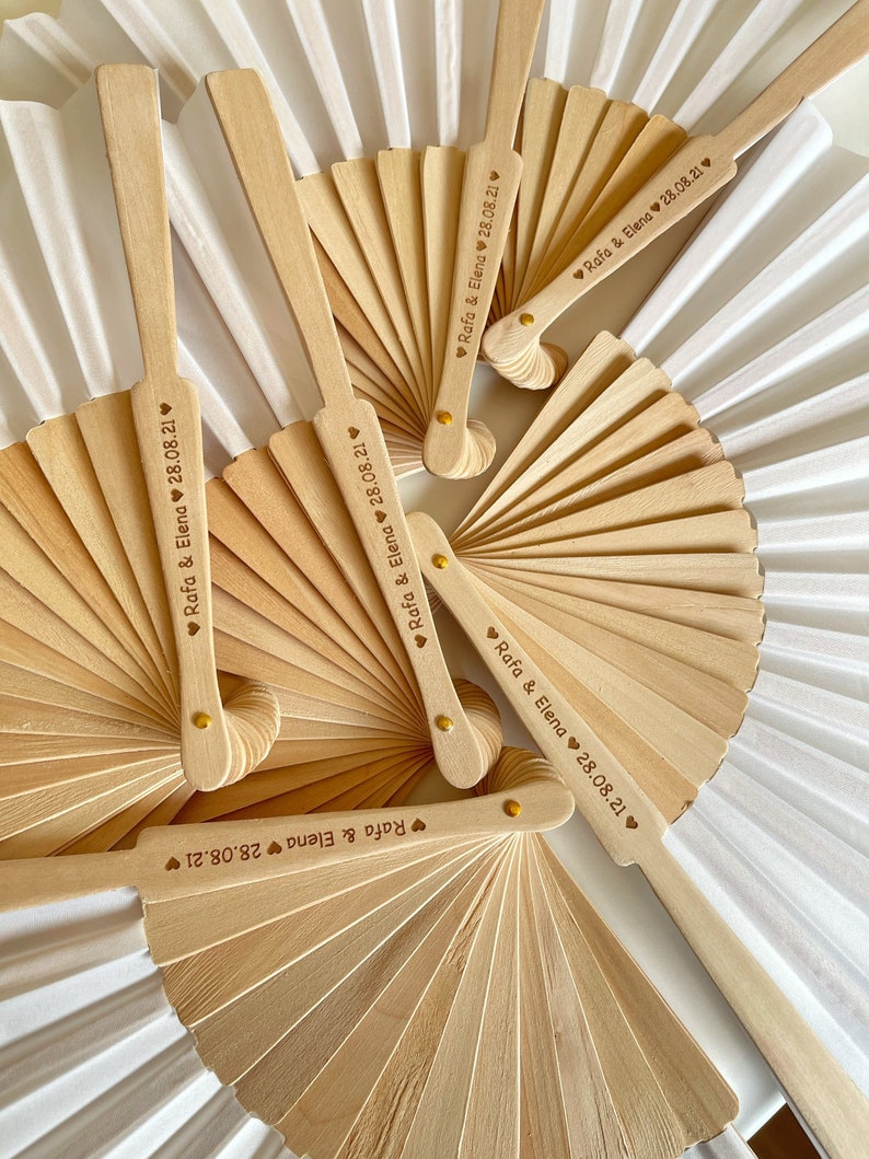 Personalized fan / wedding fan / detail for guests / wooden fan / original gift / personalized gift / bride and groom image 5