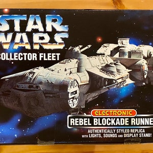 Vintage 1996 Kenner Star Wars Collector Fleet Electronic Rebel Blockade Runner - Mint & Unopened