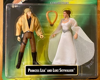 Star Wars 1997 Kenner Power of the Force Princess Leia Collection Vintage Action Figure 2-Pack, Leia and Luke Skywalker Ceremonial, NEW MOC