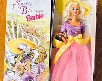 1995 Vintage Spring Blossom Avon Exclusive Barbie Doll - Mattel First in Series NIB #15201