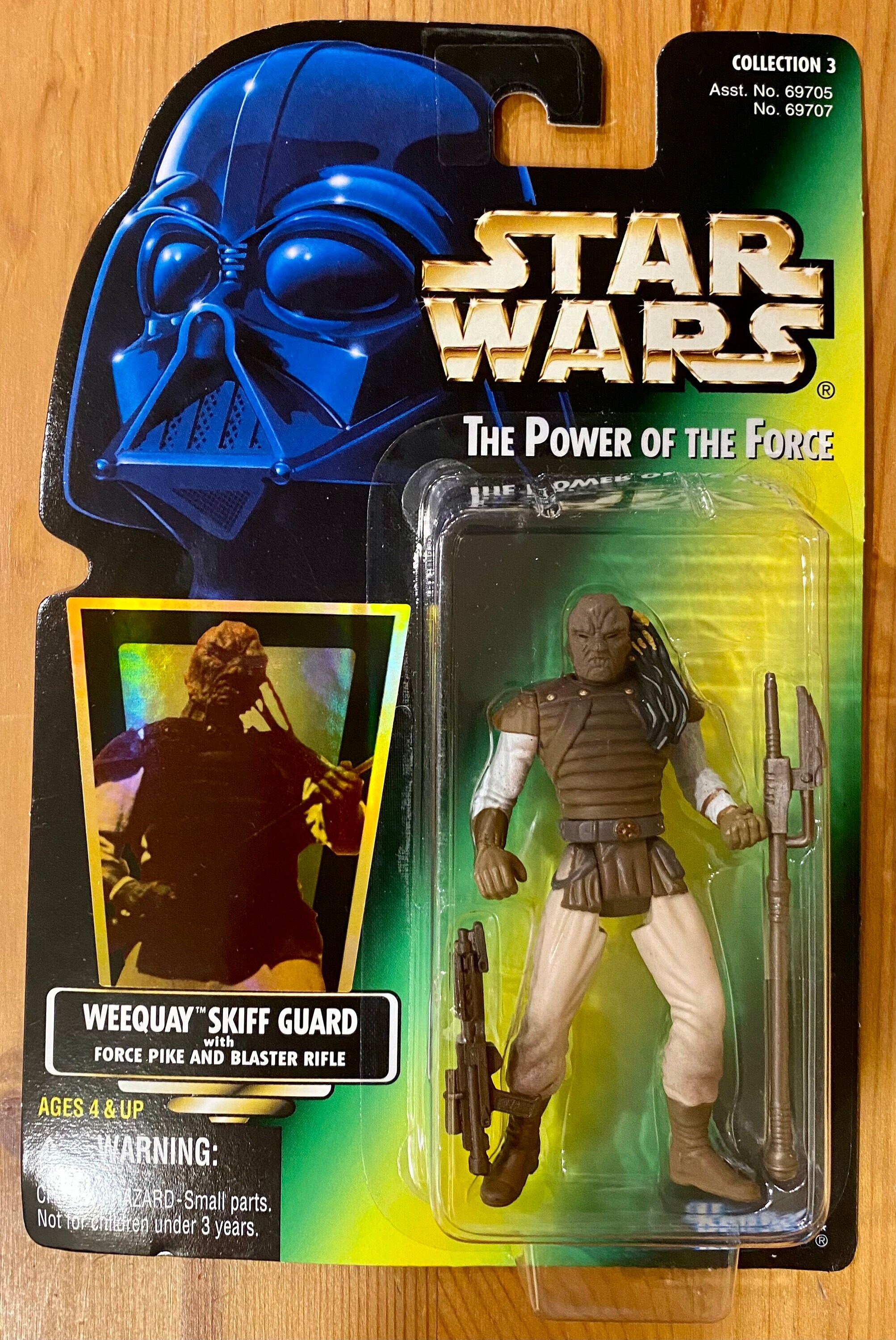 Star Wars 1996 Kenner Power of the Force Weequay Skiff Guard w/ Force Pike & Blaster Rifle Vintage Action Figure Green Card NEW MOC Hologram