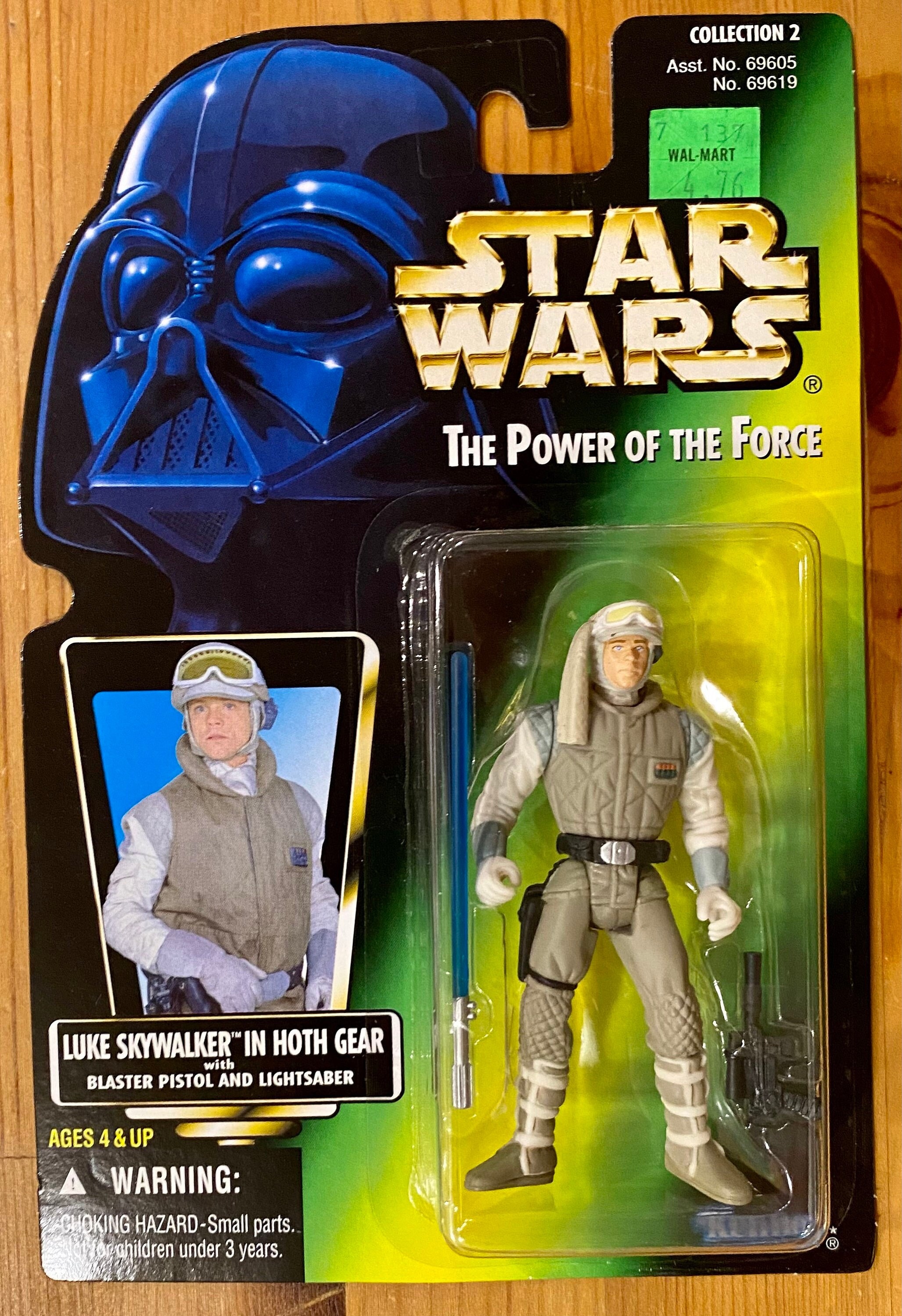 Star Wars 1996 Kenner Power of the Force Luke Skywalker Hoth Gear W/  Blaster Pistol & Lightsaber Vintage Action Figure Green Card NEW MOC 