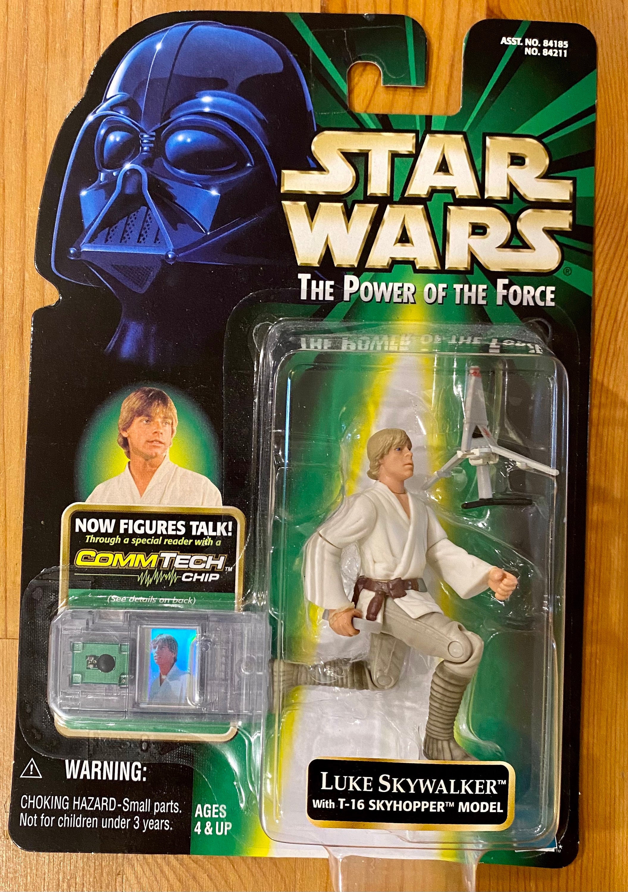 Star Wars 1999 Hasbro Kenner Power of the Force Luke