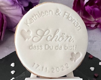 Personalized fondant stamp: Nice to have you here!