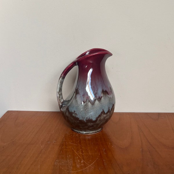 Strehla Kännchen/Vase - Farbverlauf in Rot-Braun-Blau mit Henkel - Art. 756