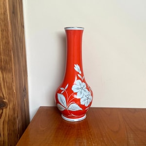 Art. 231 - Vintage Vase - Wagner & Apel Porcelain - orange with floral motif