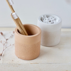 Concrete toothbrush cup | Cotton bud holder