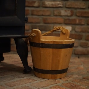 Primitive bucket, wooden bucket, civil war reenactment gear