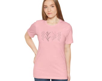 Boho Wildflowers Floral Nature Shirt, Oversize Flower Shirt, Botanical Shirt, Plant Lover Shirt, Retro Vintage Bouquet Shirts, Flower Tee