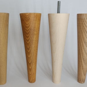 Set of 4 tapered lathe feet made of natural beech wood. With M8 screw. image 3