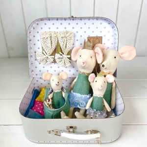 Mice Travel Suitcase, Dollhouse, Road-trip toy, Mice Family