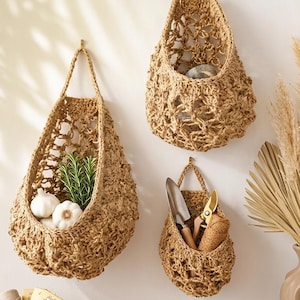 Stitch Breathable artisan lacework keeps produce fresh longer.