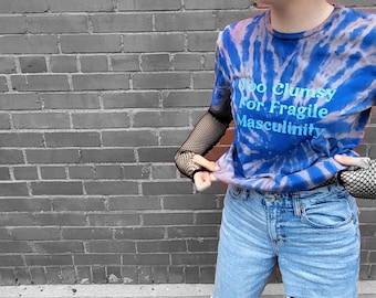 zu tollpatschig für fragile maskulinität | Shirt