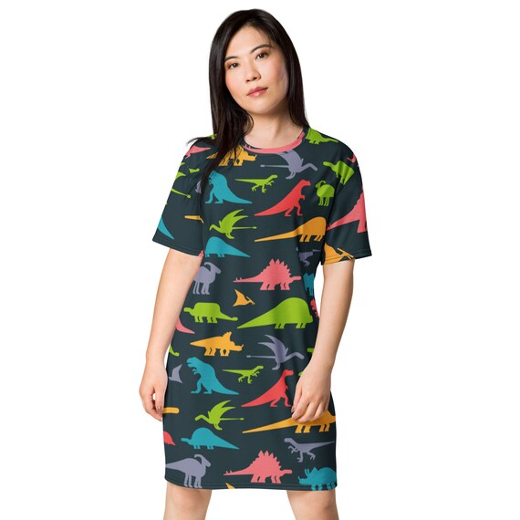 women's plus size black dresses Women's Plus Size Gothic Plunging Bat Sleeved Black Red Witch Dress  Punk  Design