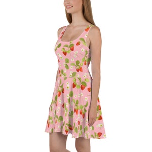 Women&#39;s Strawberry Cottagecore Dress Vacation Dress Short Spring Dress Skater Dress