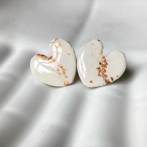 Gold ribbon earrings